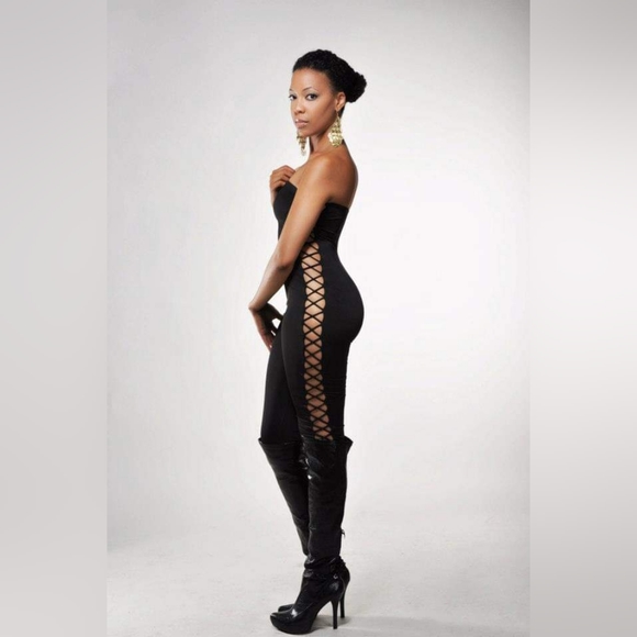 Sexy Black Cut-out Jumpsuit - Picture 2 of 5